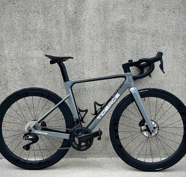 All road bicycle