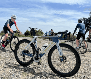 carbon racing bicycle