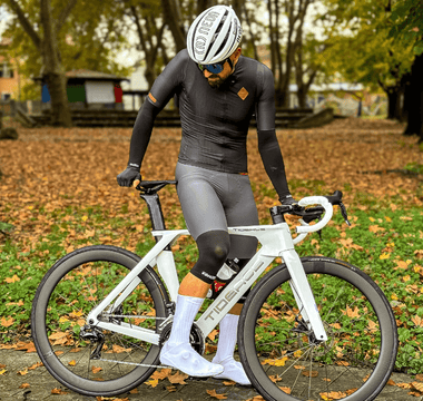 carbon road bike frames