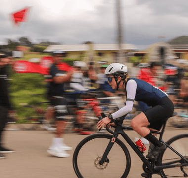 full suspension carbon fiber mountain bike