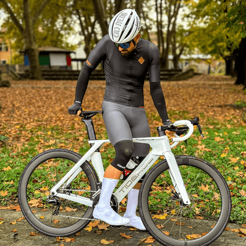 carbon road bike frame